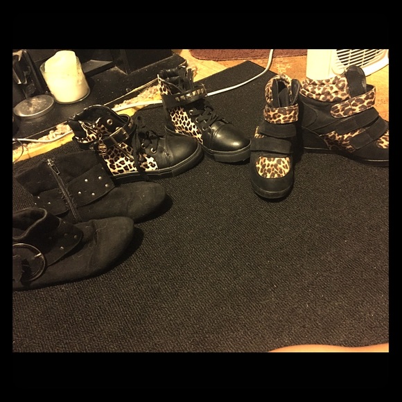 Shoe bundle!! - Picture 1 of 4