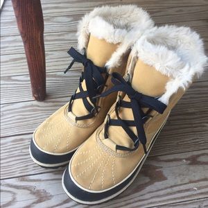 Women's Sorel Snow Boots