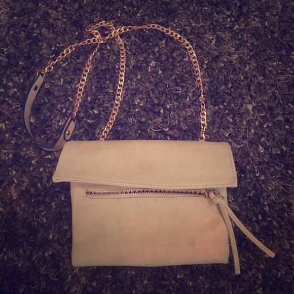 Francesca's boutique tan purse