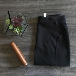 • ᴹᴬᴰᴱᵂᴱᴸᴸ • ᴹᴵᴺᴵᴹᴬᴸᴵˢᵀ •