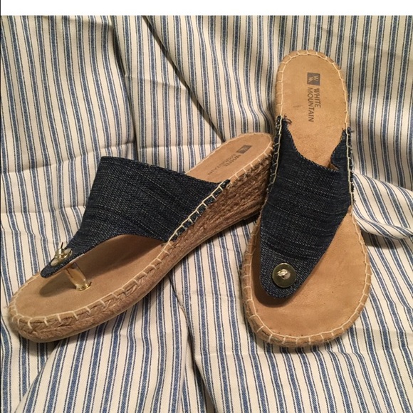 White Mountain Wedge Sandals