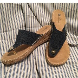 White Mountain Wedge Sandals