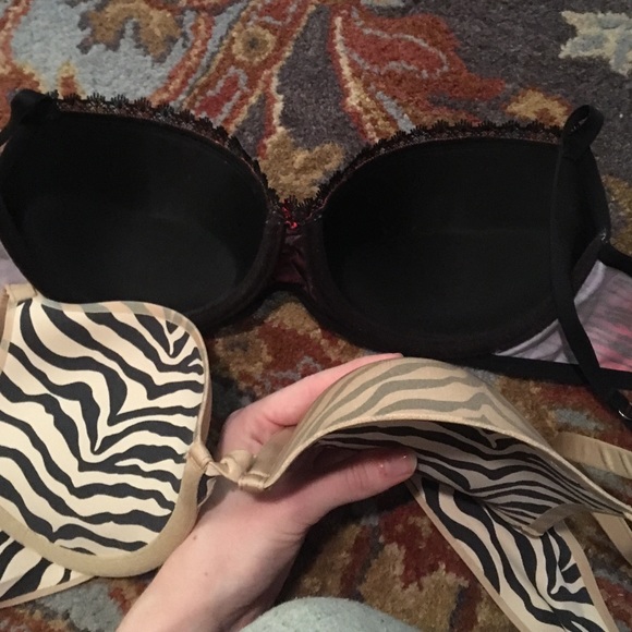 Push-Up Bra Bundle - Picture 3 of 3