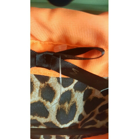 Blouse - Picture 2 of 3