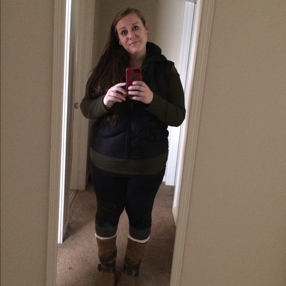 Meet your Posher, Michelle - Picture 1 of 1