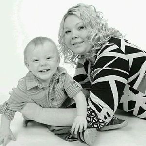 Meet your Posher, Constance