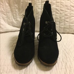 Steve Madden Tanngoo wedge ankle bootie