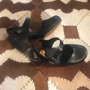 All Black Swedish Hasbeen