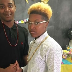 Meet your Posher, Shana