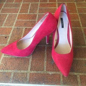 Forever 21 red suede pumps