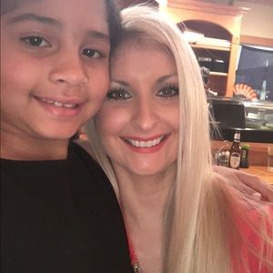 Meet your Posher, Christina