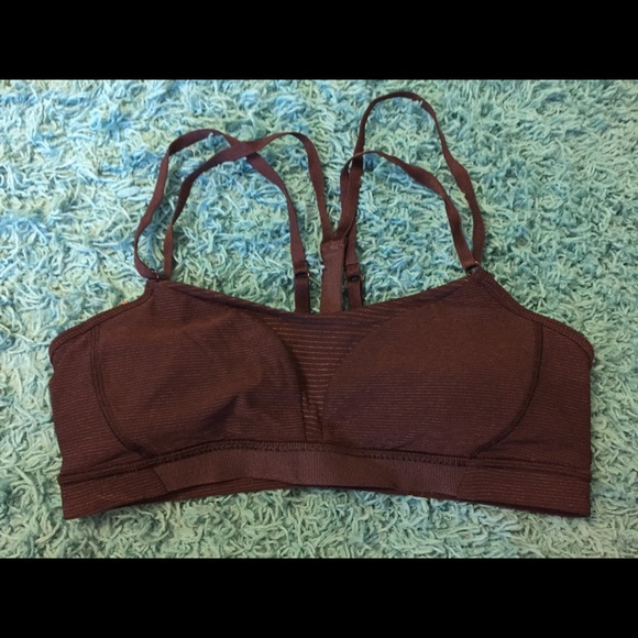Lulu lemon sports bra
