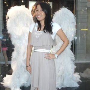 Meet your Posher, Elizabeth fong chi