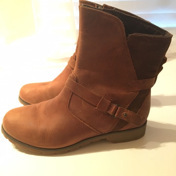 TEVA Waterproof leather & suede ankle boots