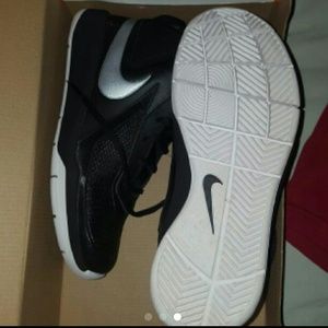 Team Hustle Nike Shoes