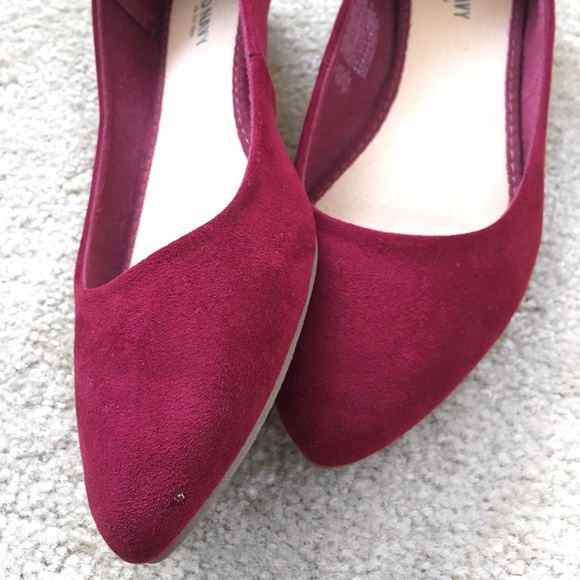 Burgundy Flats