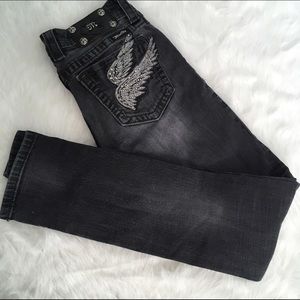 MISS ME JEANS BLACK SKINNY SIZE 28  WING DESIGN