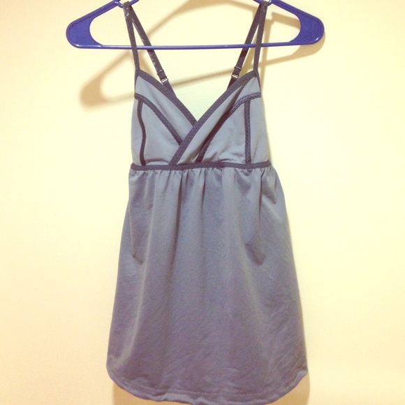 Lululemon shirt size 6 great condition