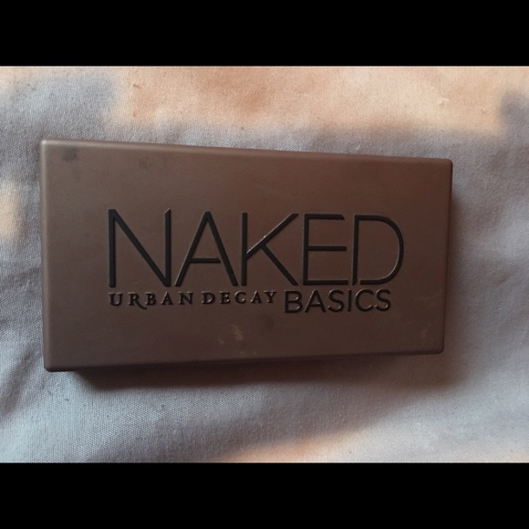 Eyeshadow Urban decay naked basics!