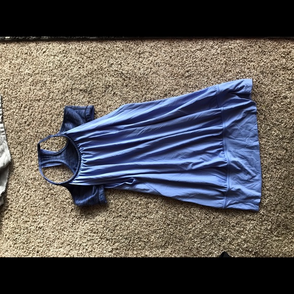Euc free to be lululemon tank size 8