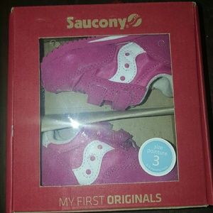 Saucony baby shoes