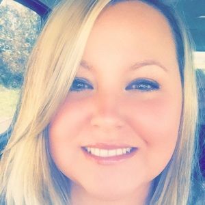 Meet your Posher, Lacey