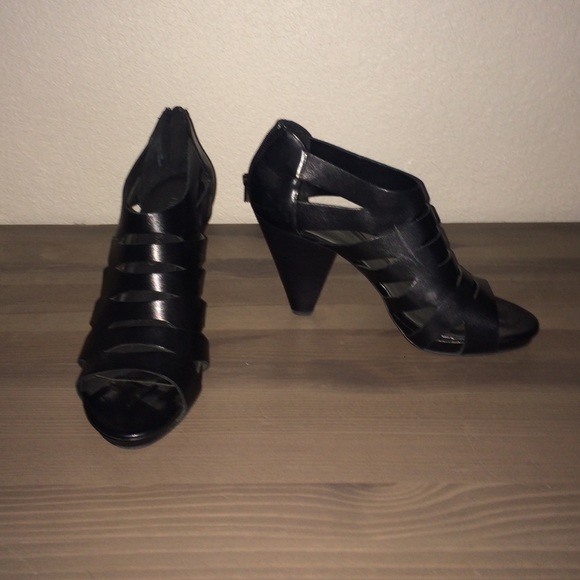 Franco Sarto black cut out heals.