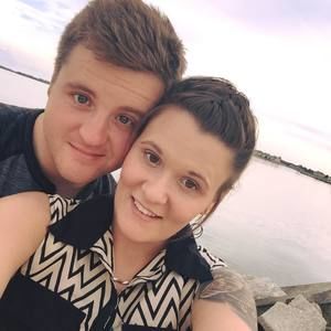 Meet your Posher, Corie