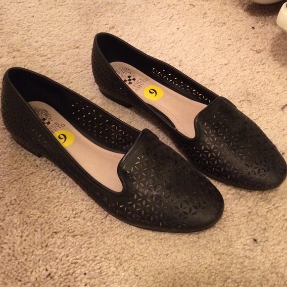 Vince Camuto flats