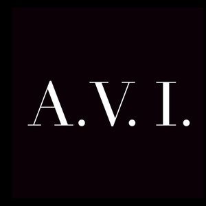 Meet your Posher, Avi