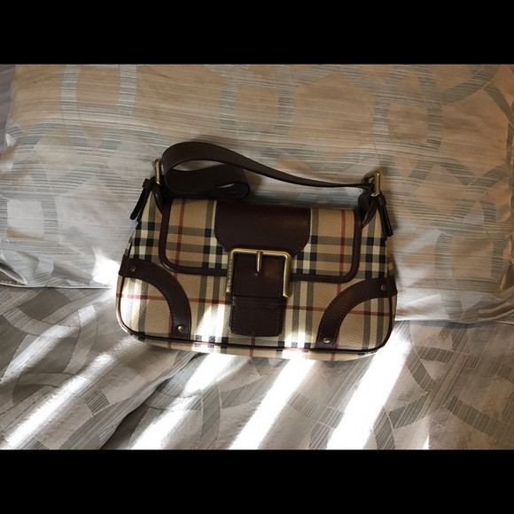 Burberry Nova check bag