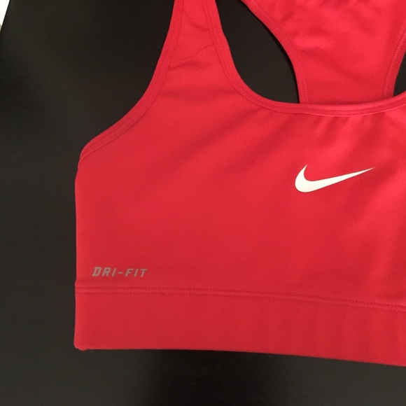 Nike Pro sports bra - Picture 4 of 4
