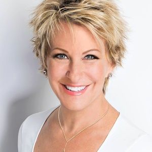 Meet your Posher, Juliann