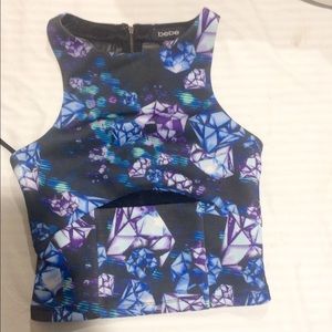 BEBE PRINTED CROP MESH PANELED