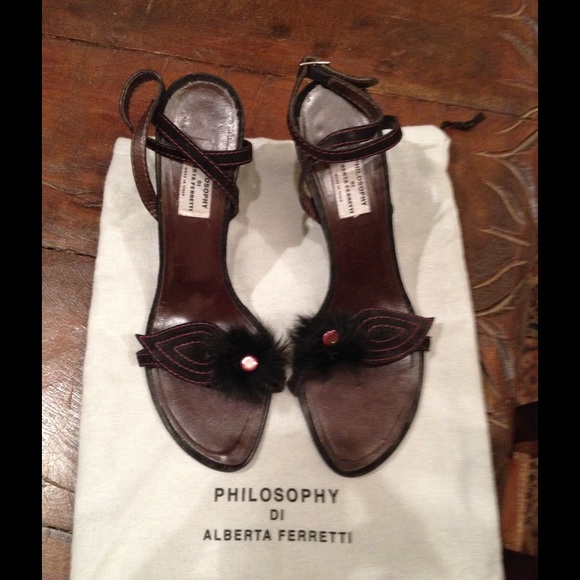 Alberto Ferretti black suede evening sandals - Picture 4 of 4