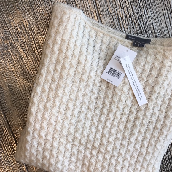 VINCE. New $285 knit sweater - Picture 4 of 4