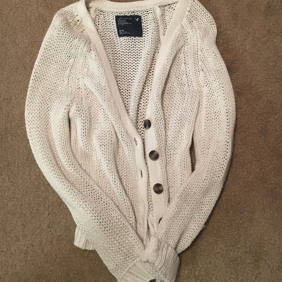 Soft knit American Eagle cardigan
