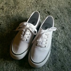 NEW White shoes