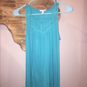 Turquoise tank