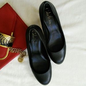 Cole Haan Nike Air Pumps- Size 6.5