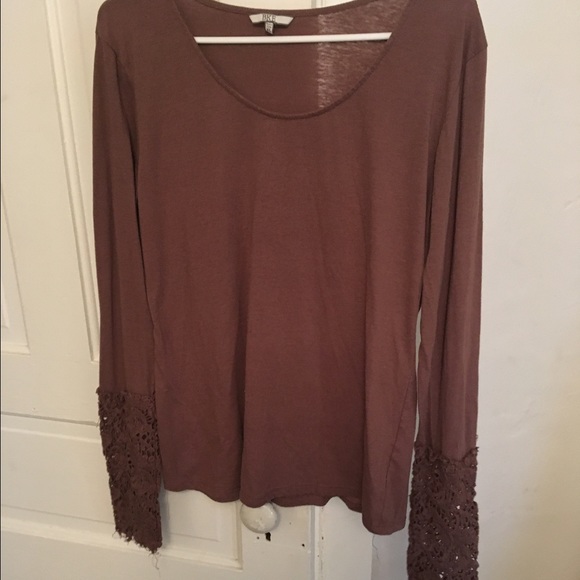 BKE brown lace top