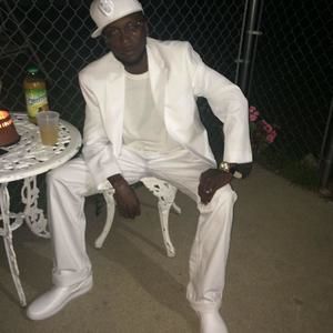 Meet your Posher, Larry