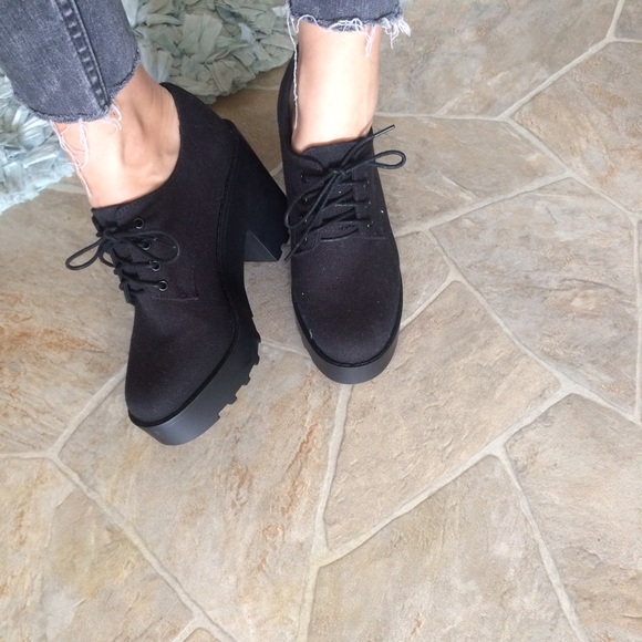 H&M Divided Platform shoes ❤️