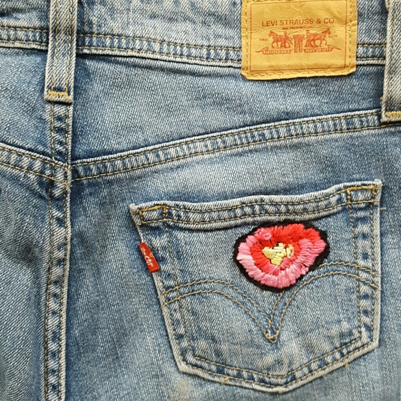 Superlow Boot Cut 518 Levi's Patch Jeans - image 3