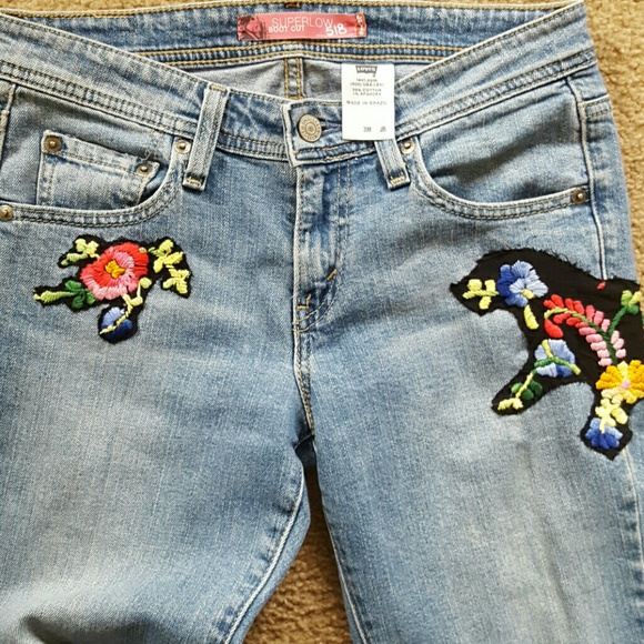 Superlow Boot Cut 518 Levi's Patch Jeans - image 4