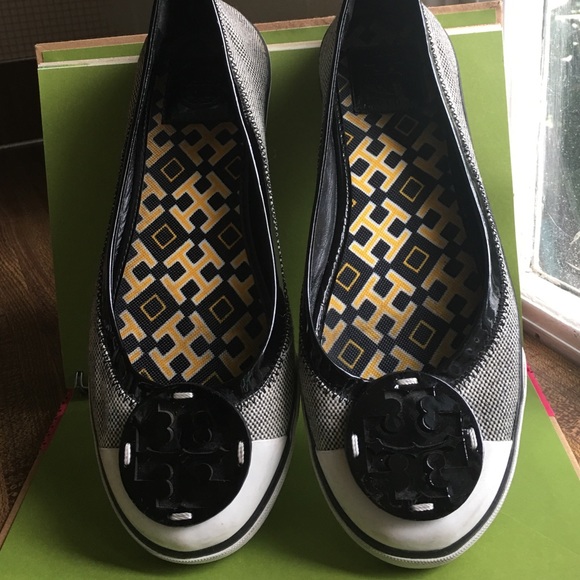 Tory Burch flats