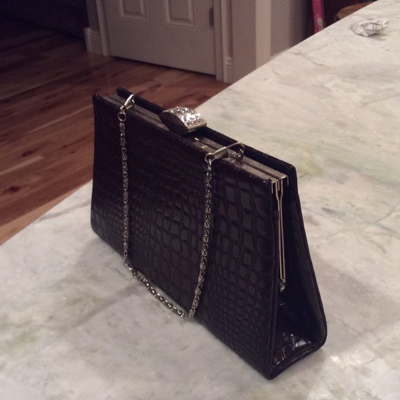 Purse - Picture 3 of 4