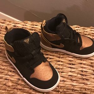 Toddler Jordans size 8