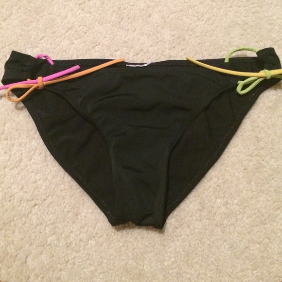Roxy bathing suit bottoms