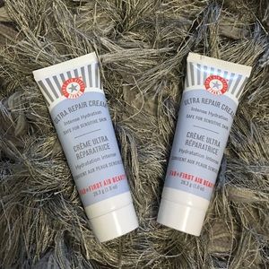 2 First aid beauty ultra repair cream